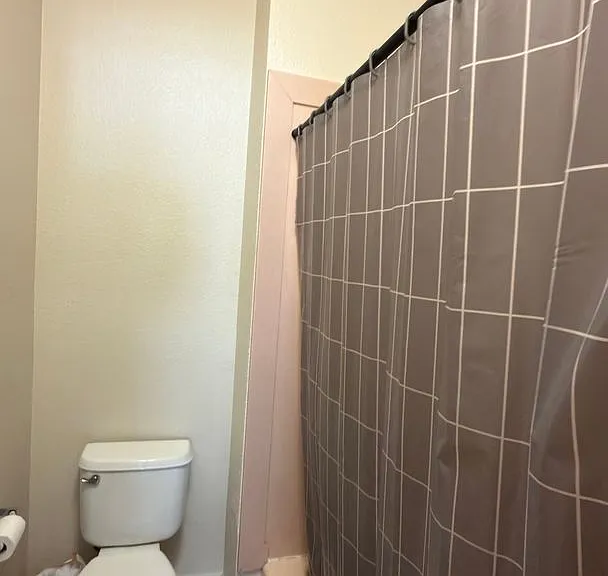 4545 Wheaton Dr #C230 — Photo 10