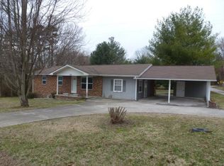 1015 W Hill Rd, Jamestown, TN 38556