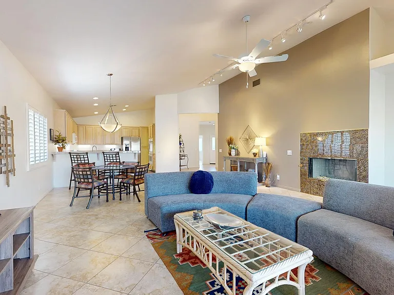 45576 Whistler Ct — Photo 8
