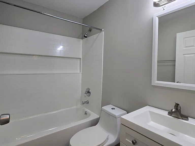 1599 Glen Parker Ave #11 — Photo 7