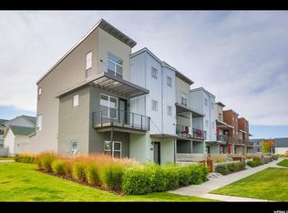 10372 S Clavey Ln, South Jordan, UT 84009