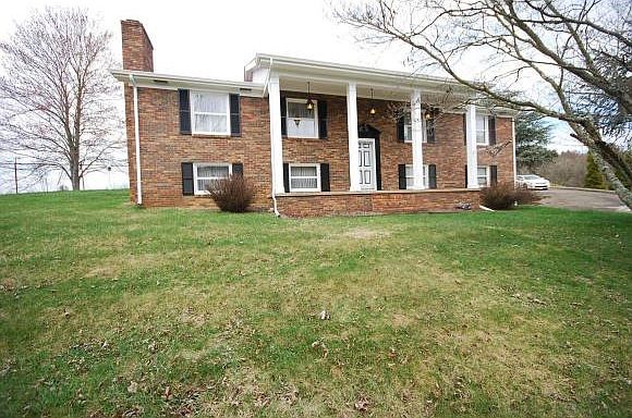 1st image of 3709 Bernard Cir