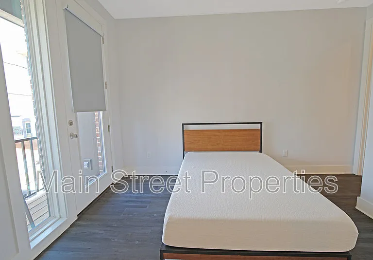 379 Clubbs St — Photo 14