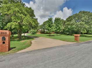 5515 Covey Run Dr, Edmond, OK 73034