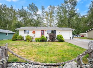 7032 Helweg Ln, Blaine, WA