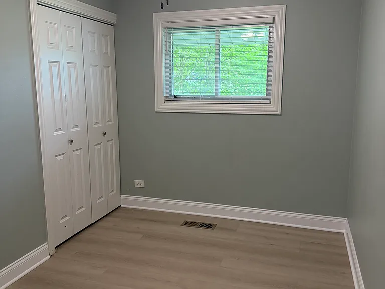 17030 Robinhood Dr — Photo 12