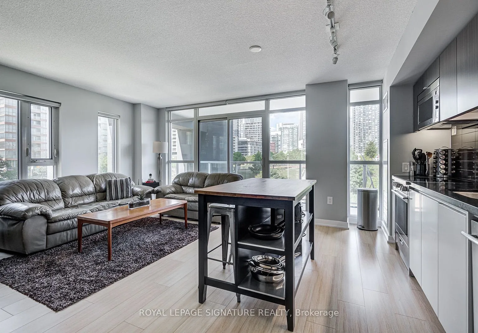 2 bed, $3,450 — Photo 4
