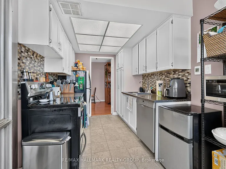 530 Laurier Ave W #1907 — Photo 17
