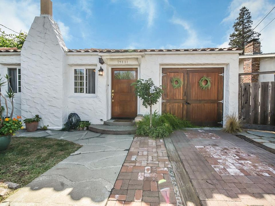 911 Cayuga St Santa Cruz CA 95062 Zillow