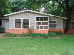 2133 Huntington Dr, Arlington, TX 76010