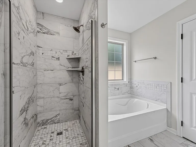 513 Wingfield Ct — Photo 27