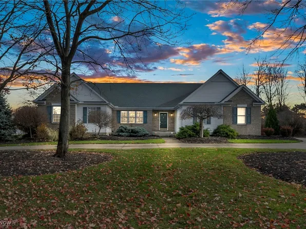 5644 Turnberry Ln, Cleveland, OH 44143