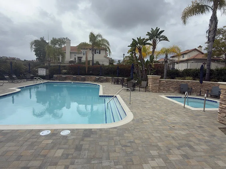 Via Encanto — Photo 12