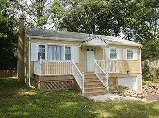 27 Millington Ave, Hewitt, NJ 07421