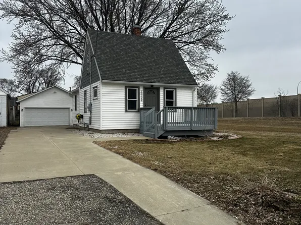 1729 Center St W, Rochester, MN 55902