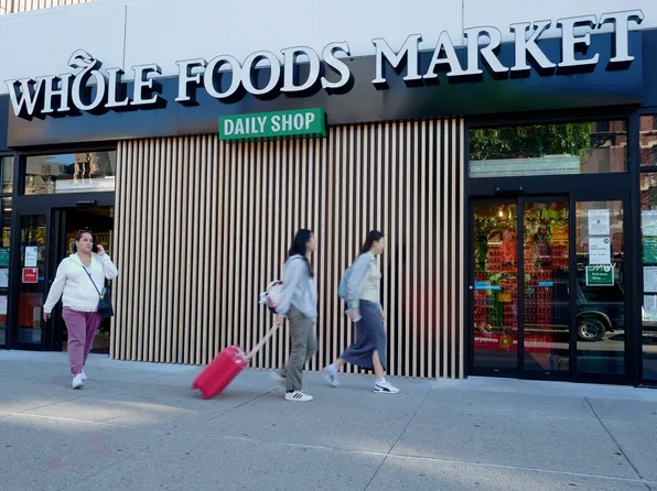 507 East 13th Street image 16 of 17