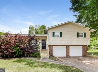 15 Pine Valley Ct, Hiram, GA 30141