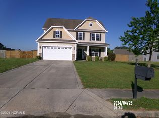 206 Maidstone Dr, Richlands, NC 28574