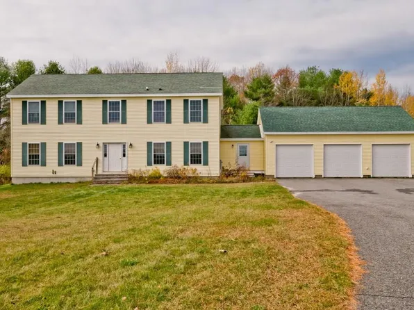 14 Laurence Way, Falmouth, ME 04105