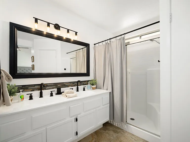 78615 Sanita Dr — Photo 17