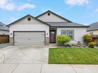 2177 SW Nick Way, Grants Pass, OR 97527