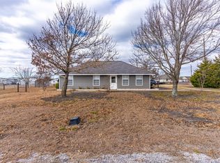 402 Lloyds Ln, Royse City, TX 75189