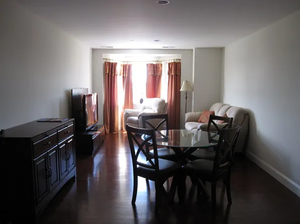 120 Wyllis Ave Unit 319, Everett, MA 02149