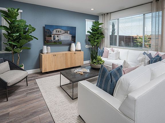 3rd image of 225 Twilight Peak Ct