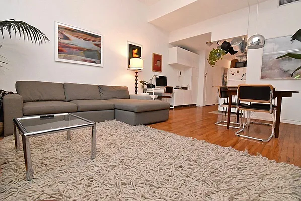 Rented by J Misrahi Realty Corp | media 2