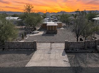 565 S Adobe Ln, Quartzsite, AZ 85346