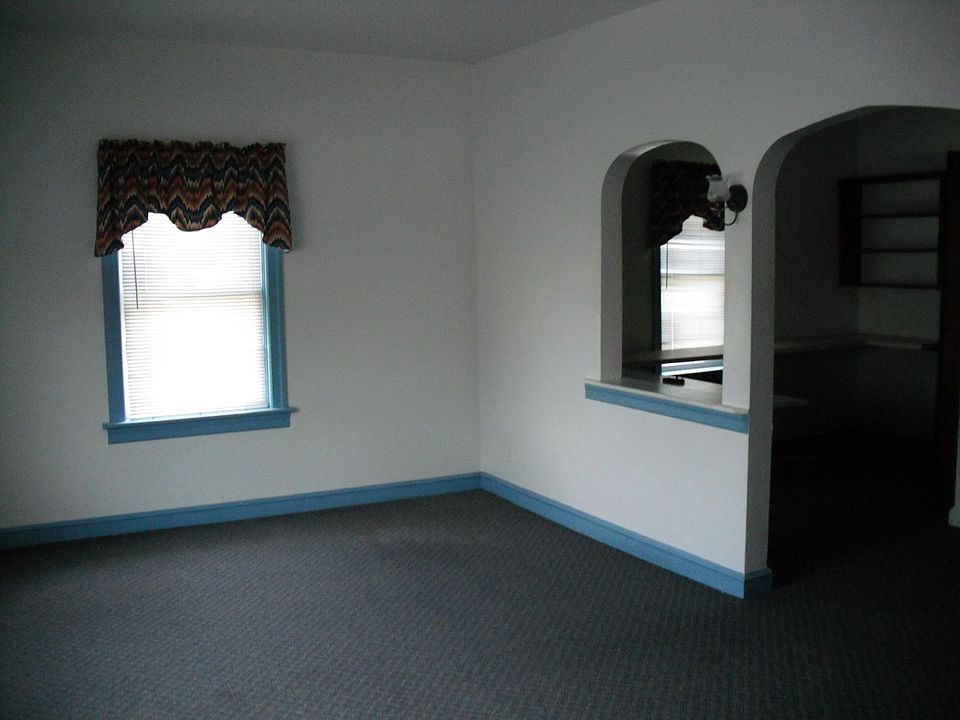 1st image of 3314 Oaklawn Blvd