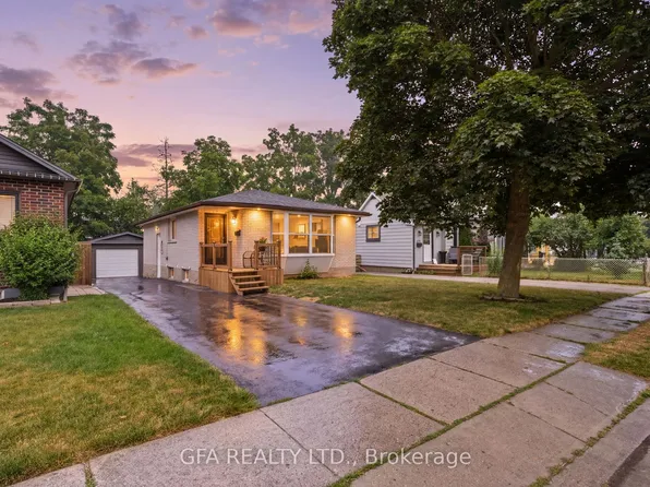 13 Mercer Rd, Cambridge, ON N1R 5A6