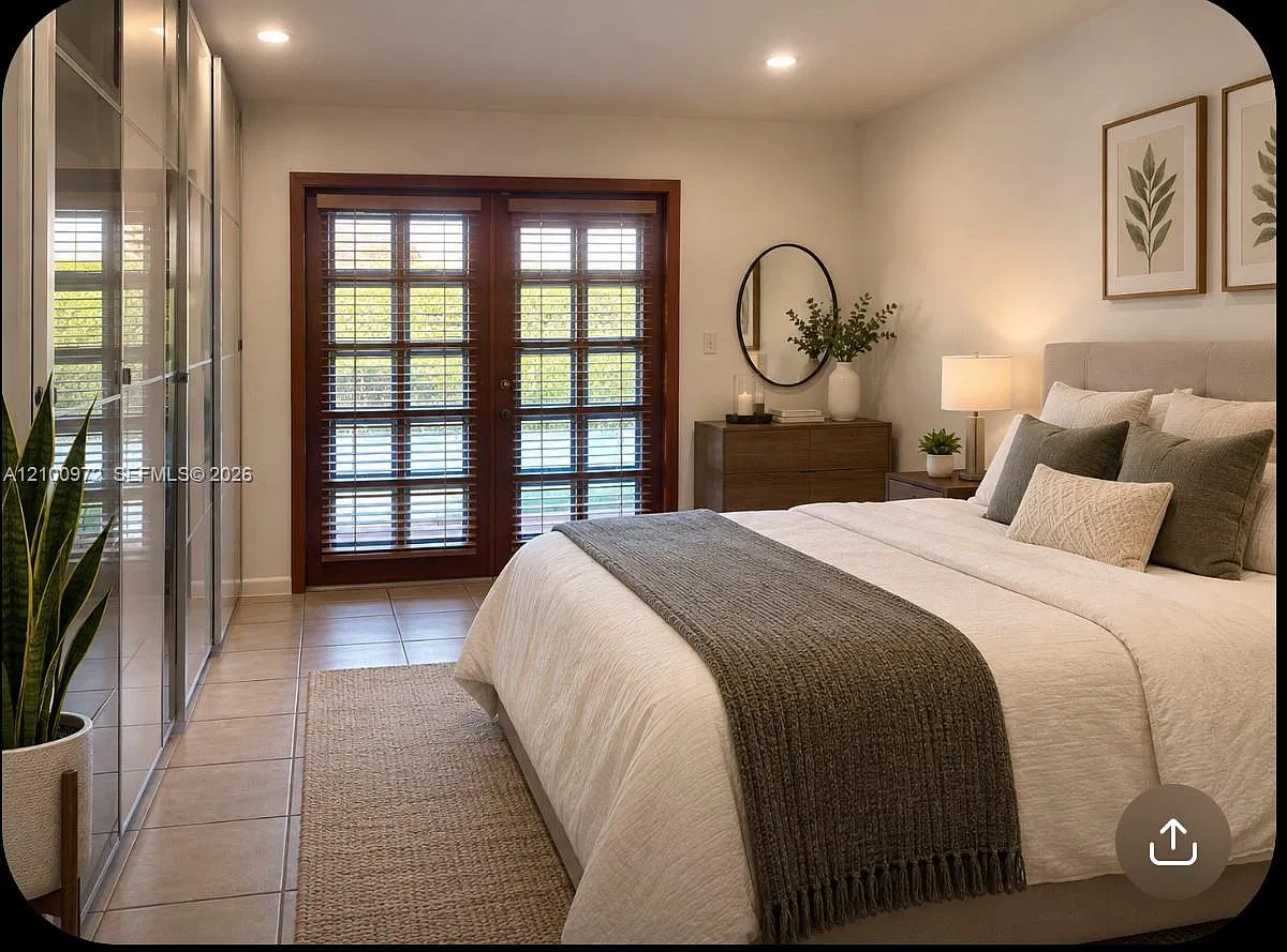 Winston Park Unit Two — Photo 3