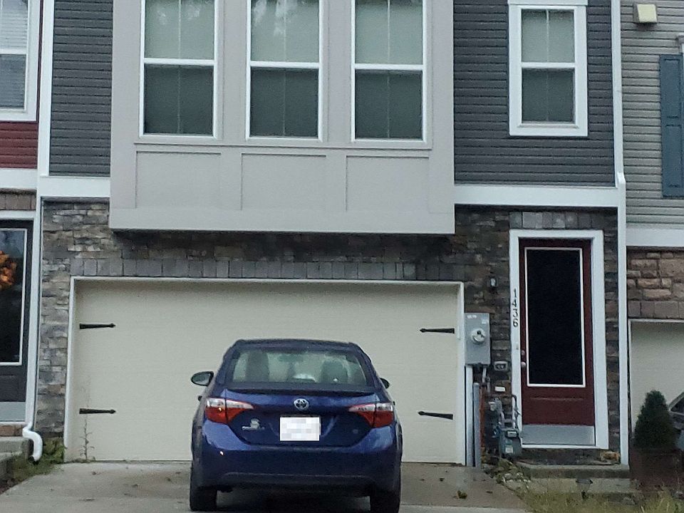1st image of 1436 Honeylocust Dr