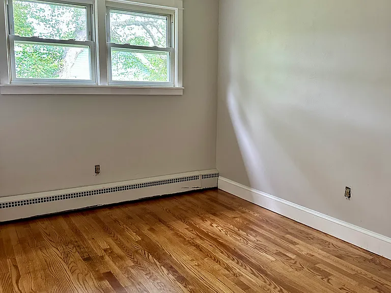7 Wallis Ave — Photo 11