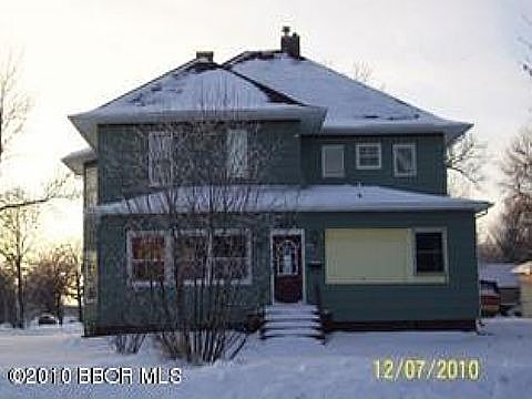 2nd image of 429 N Division St