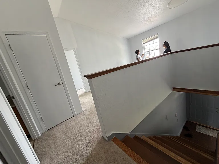 1420 Blue Brook Way — Photo 12