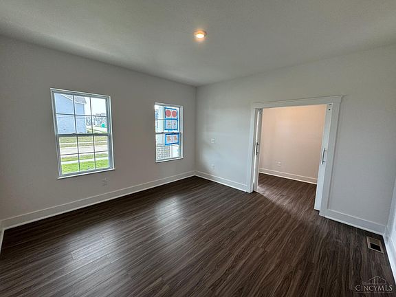 3rd image of 5825 Carriage Meadows Dr