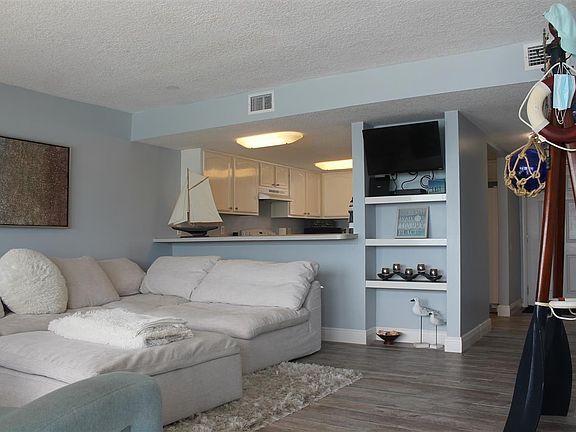3rd image of 3966 Coastal Hwy #B