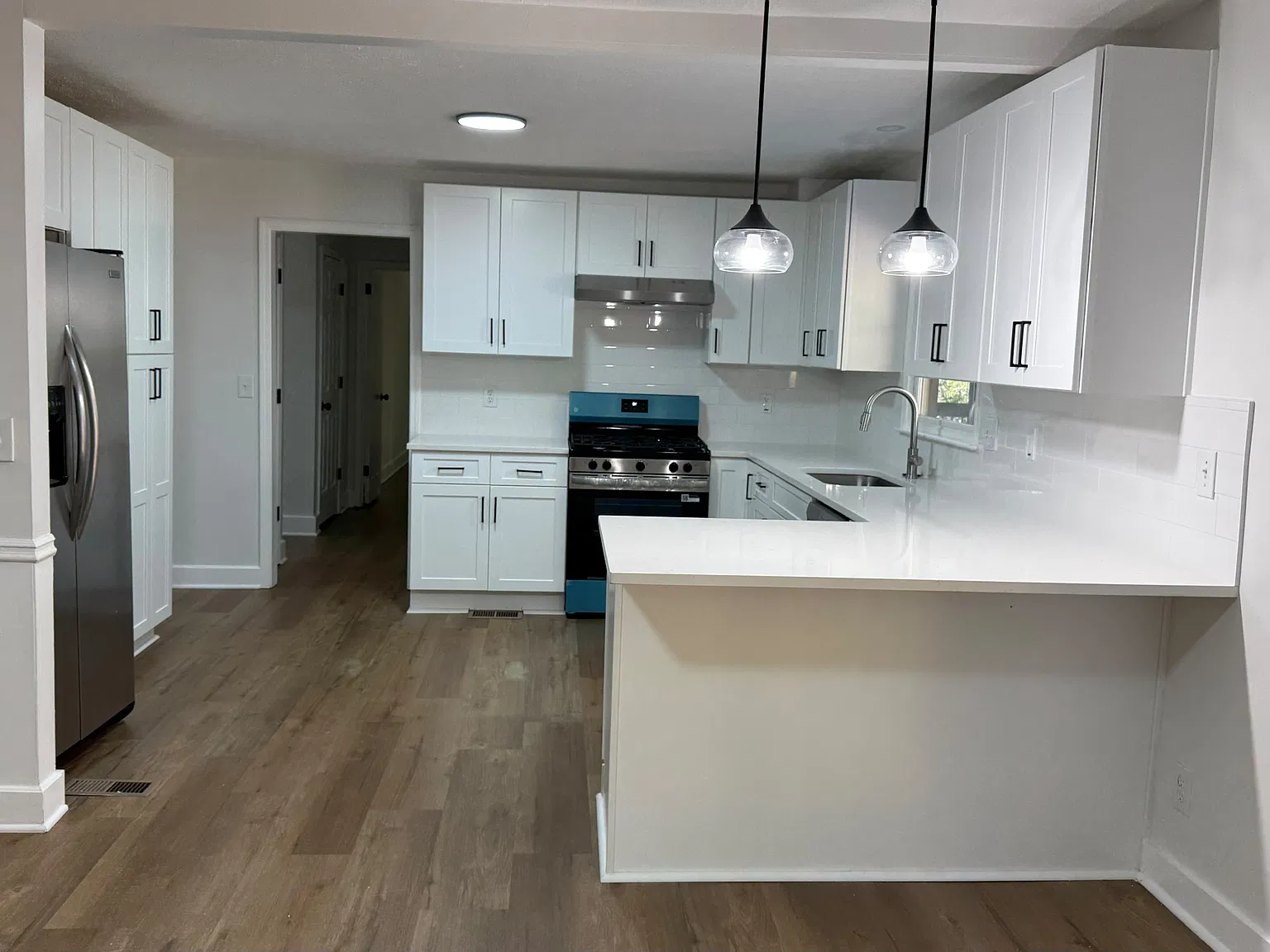4 bed, 3126 sqft, $3,500 — Photo 3