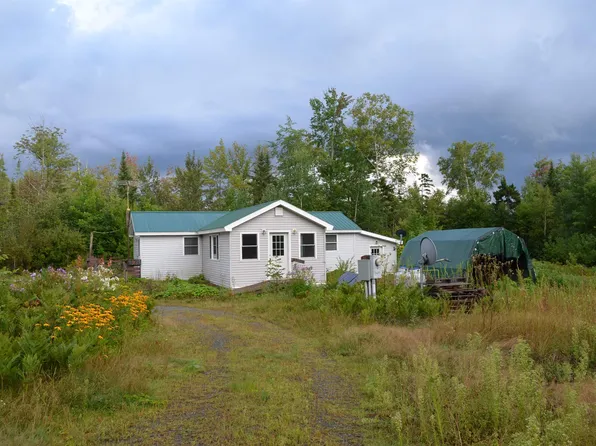 1931 W. Lunenburg Road, Lunenburg, VT 05906