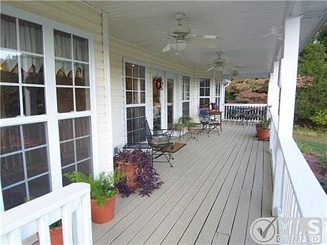 2nd image of 303B Martin Chapel Rd