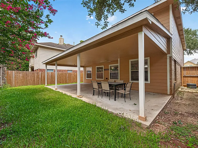 10031 Magnolia Way — Photo 49