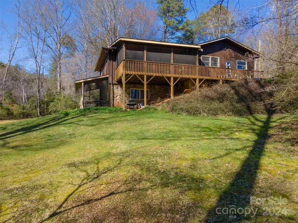 234 Welch Rd, Bryson City, NC 28713