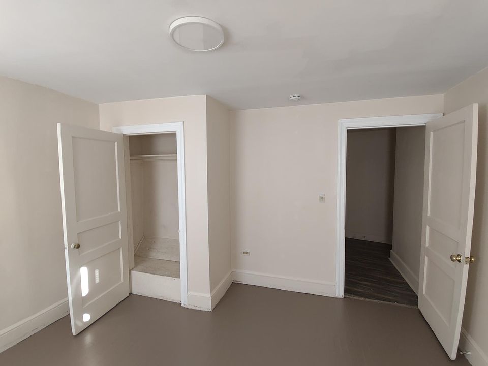 Bedroom #1