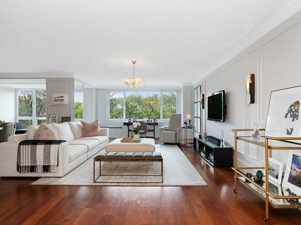 1st image of 24 Central Park S #9W