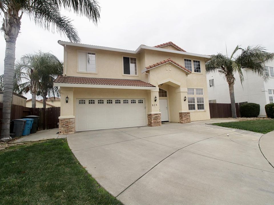 1st image of 824 Santi Ct