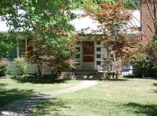 6206 NW Tower Dr, Kansas City, MO 64151