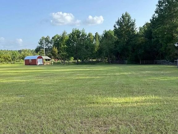 3rd image of 3025 NW County Road 150