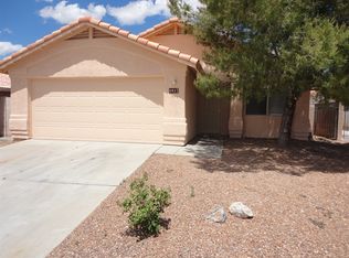 9417 E Yogo Sapphire Ln, Tucson, AZ 85747